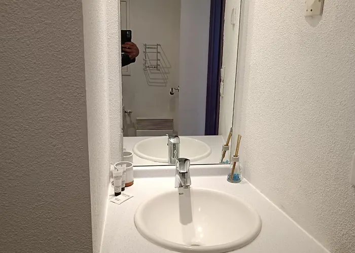 Appartement Proche Gare Avec Parking